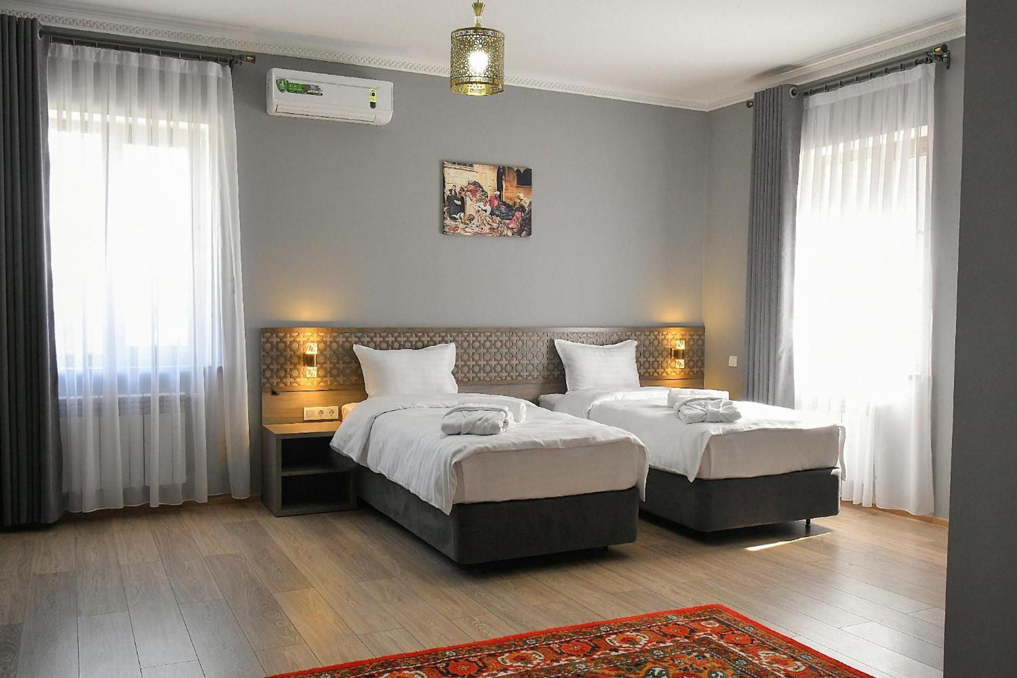 Khan Hotel Samarkand Eksteriør billede