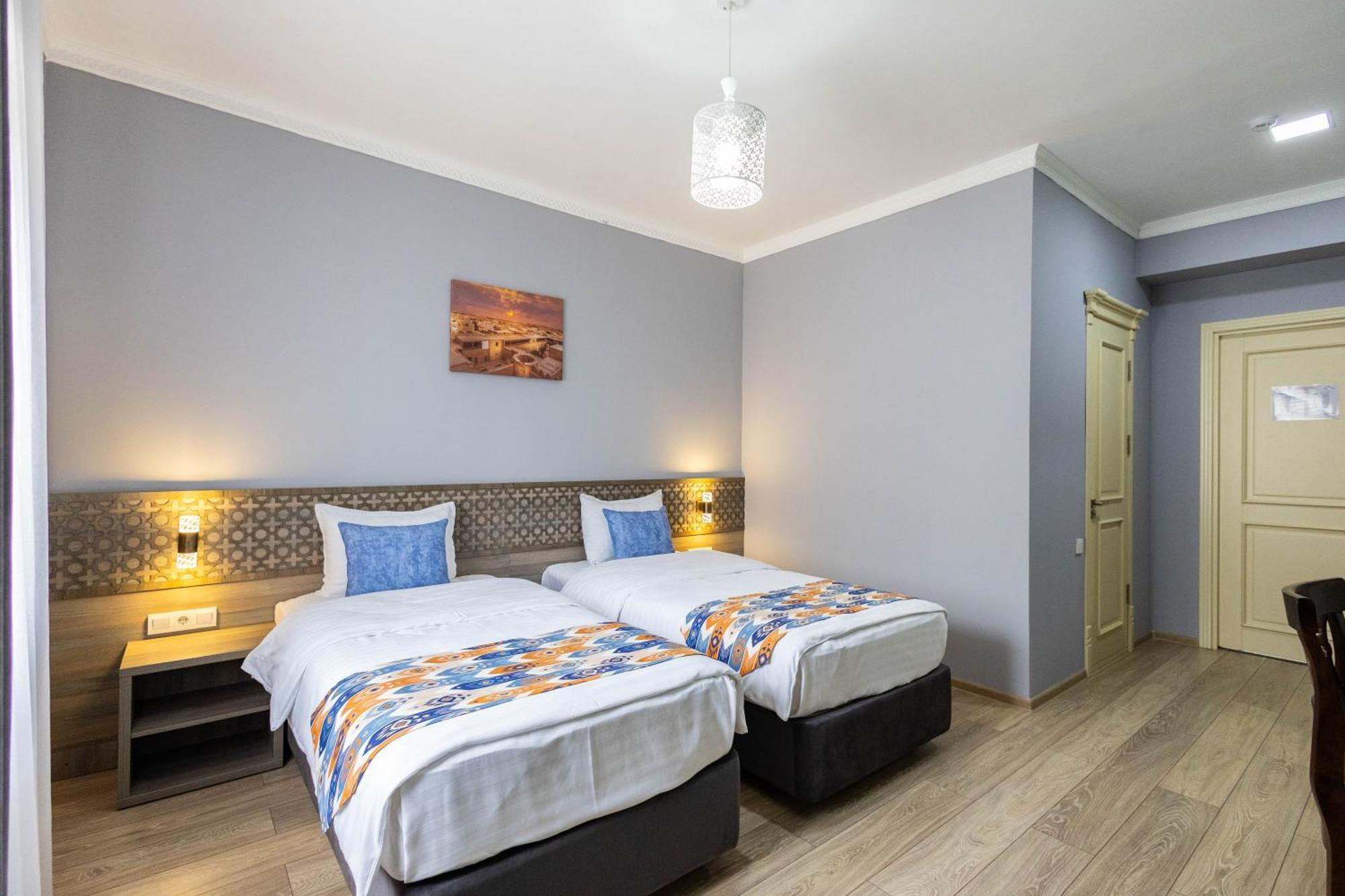 Khan Hotel Samarkand Værelse billede