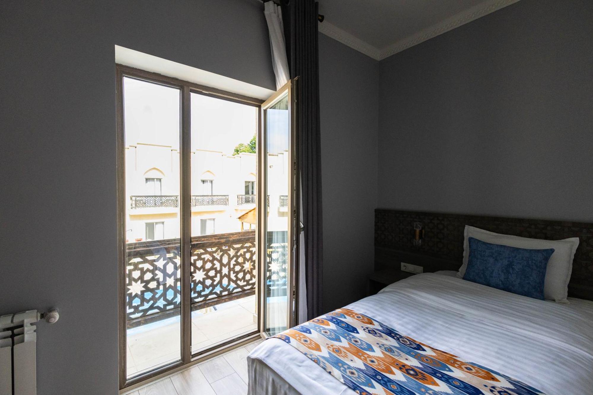 Khan Hotel Samarkand Værelse billede